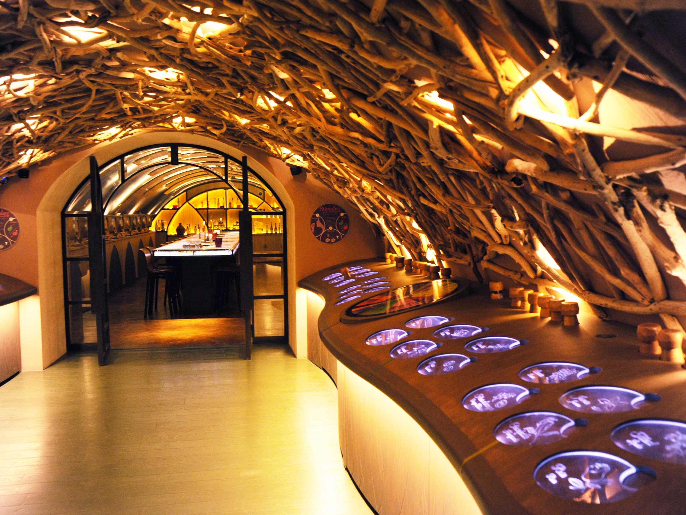 Underground restaurant