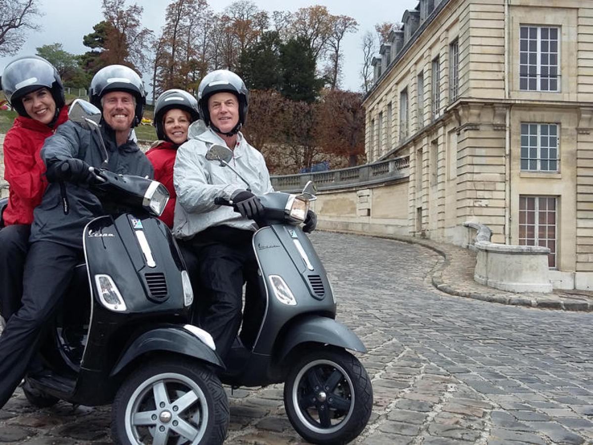 Group on Vespas